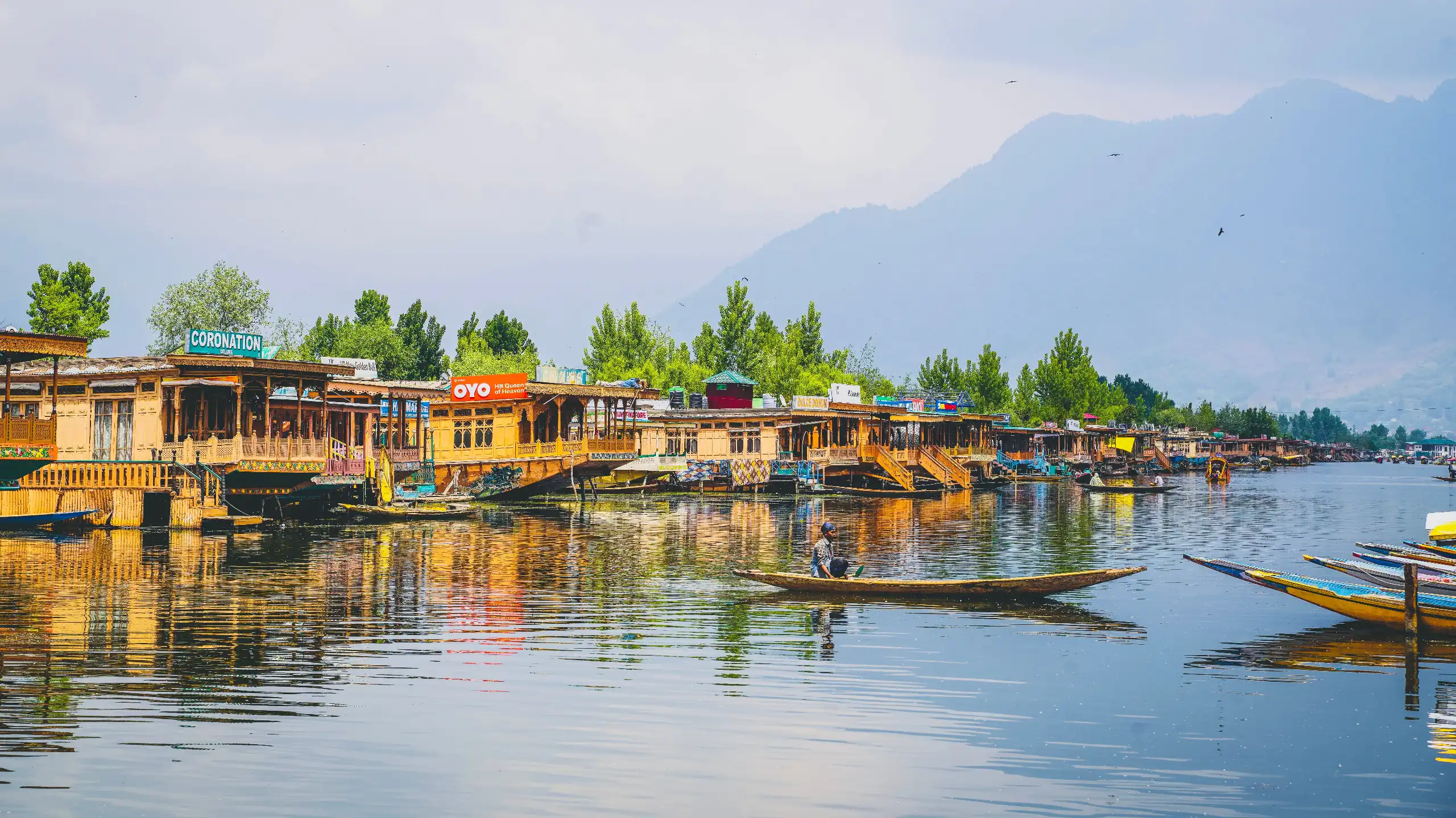 Kashmir Tour Package-With Flight from Delhi